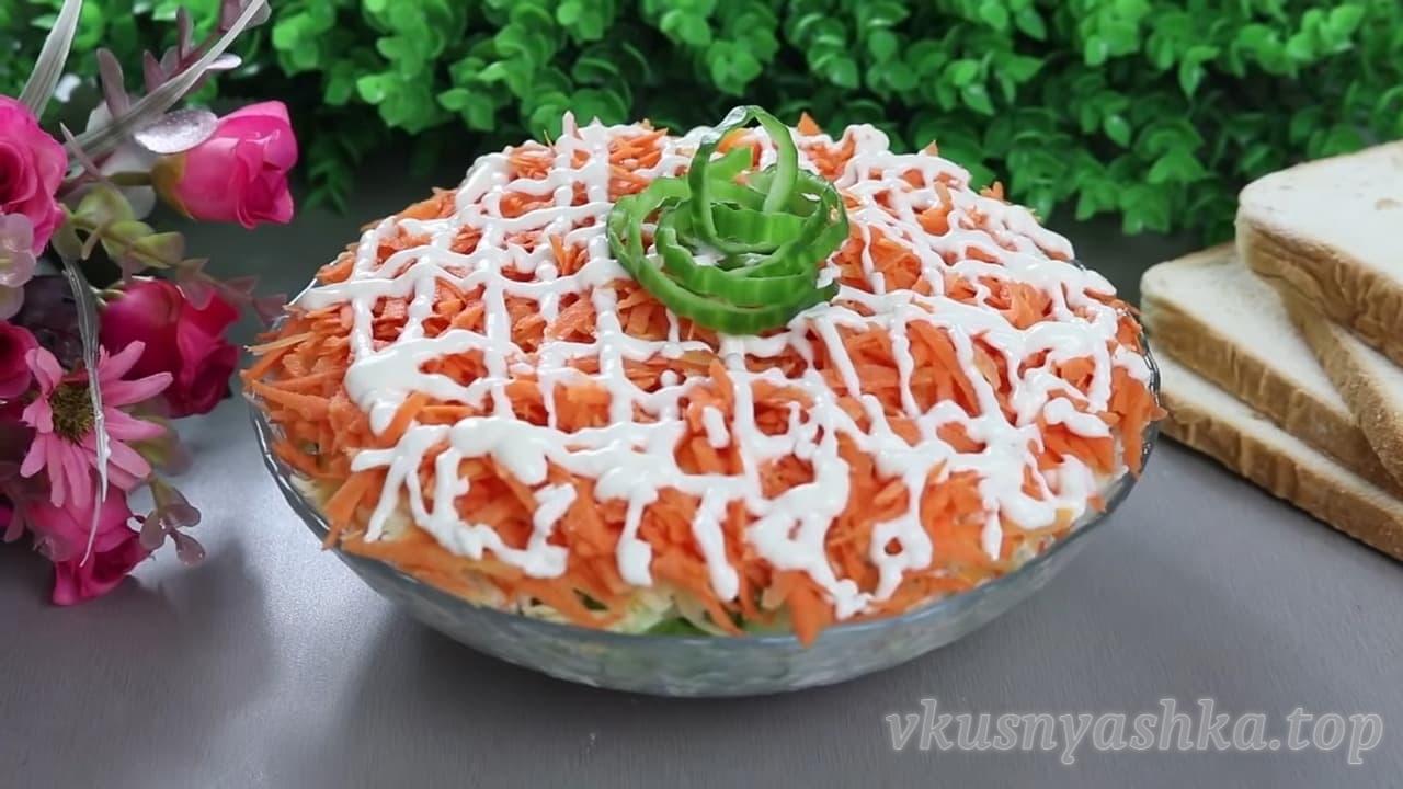 Салат из крабовых палочек, моркови по-корейски и сыра - пошаговый рецепт с фото на garant-artem.ru
