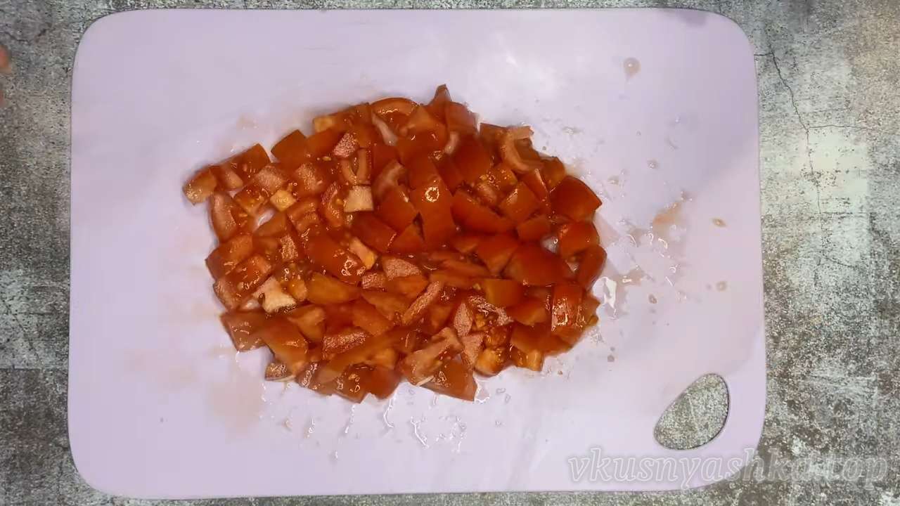 Салат с копчёным фазаном и сухариками - пошаговый рецепт с фото