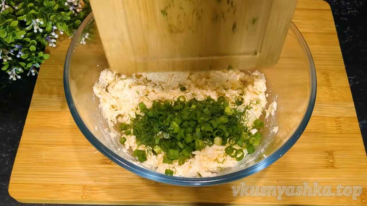 Как приготовить кабачковые хачапури без муки на сковороде: Шаг 3