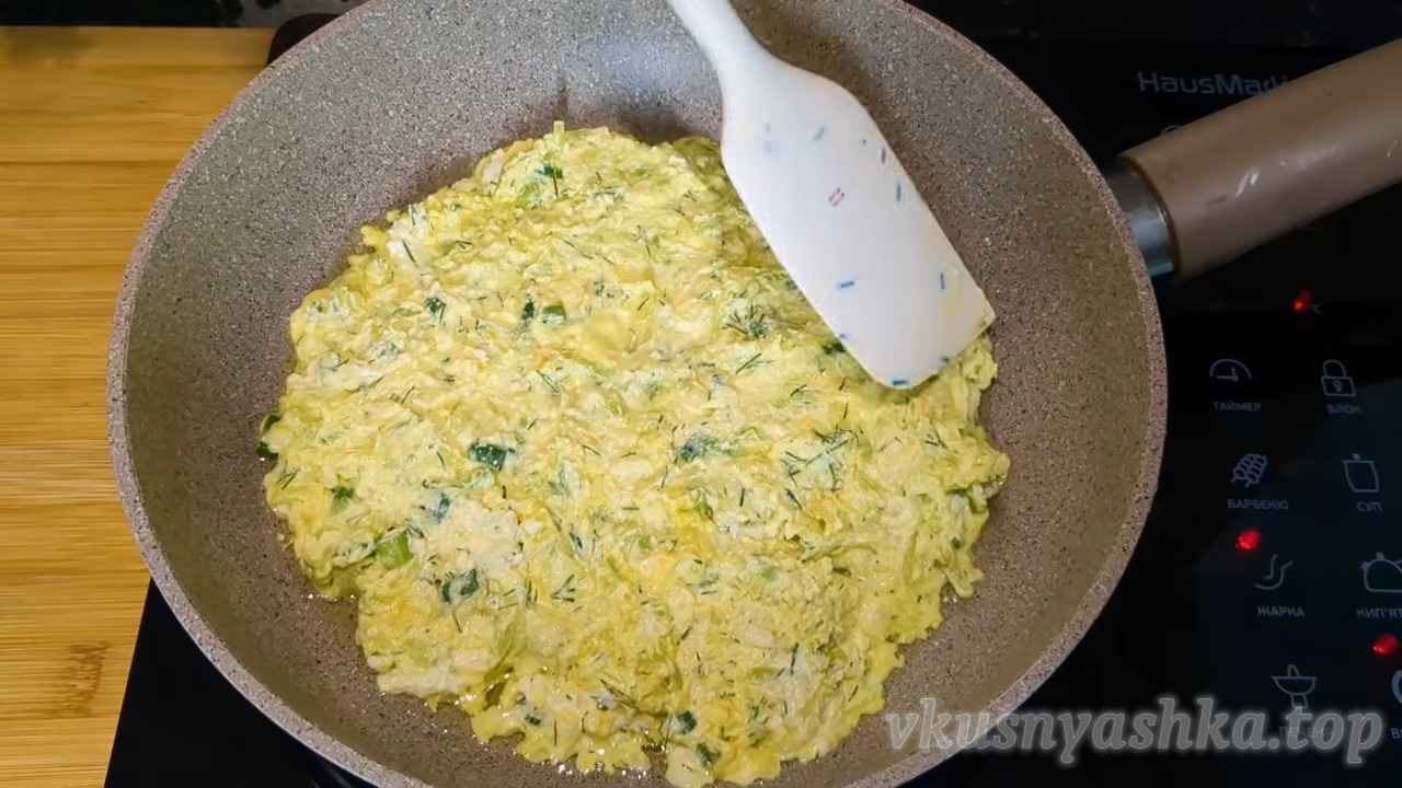 Как приготовить кабачковые хачапури без муки на сковороде: Шаг 6
