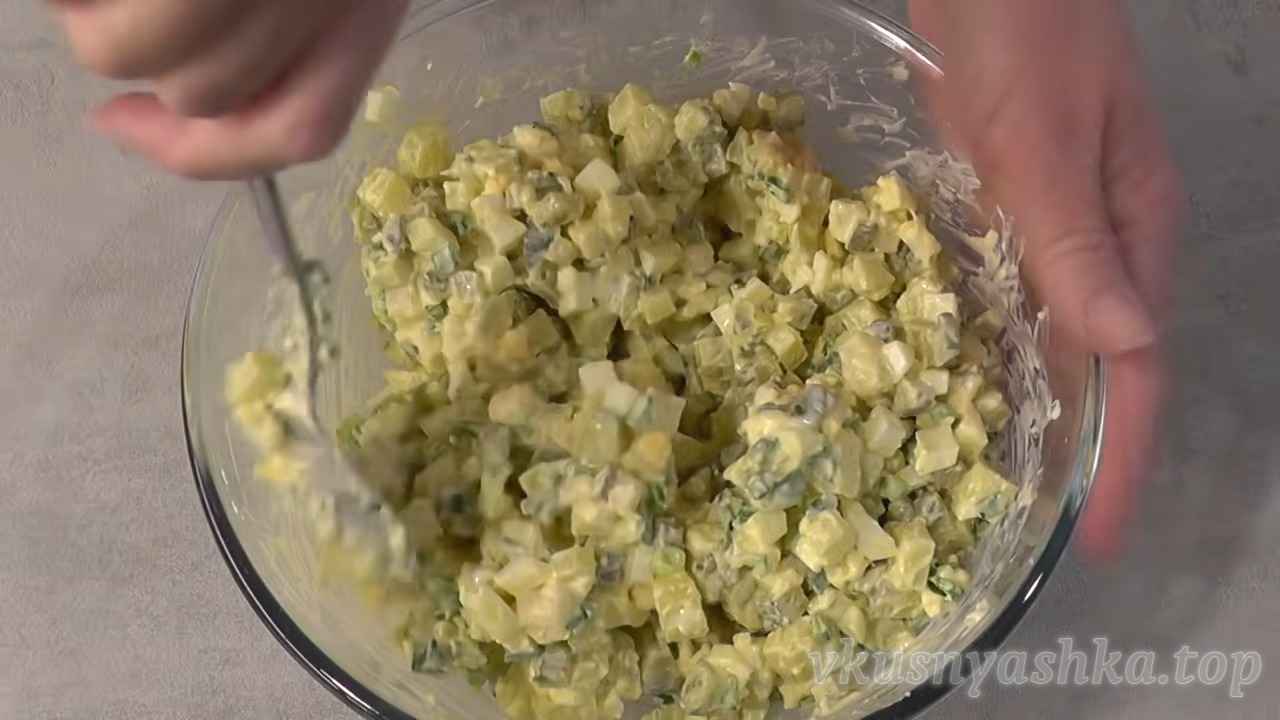 Как приготовить салат «экономный»: Шаг 7