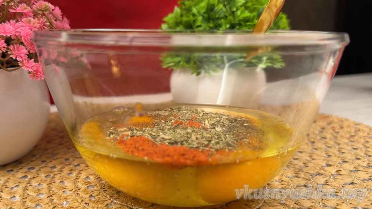 Как приготовить сочную пиццу из кабачков на сковороде: Шаг 2