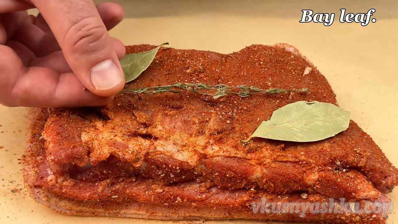Как приготовить сочную свиную грудинку в аэрогриле: Шаг 2